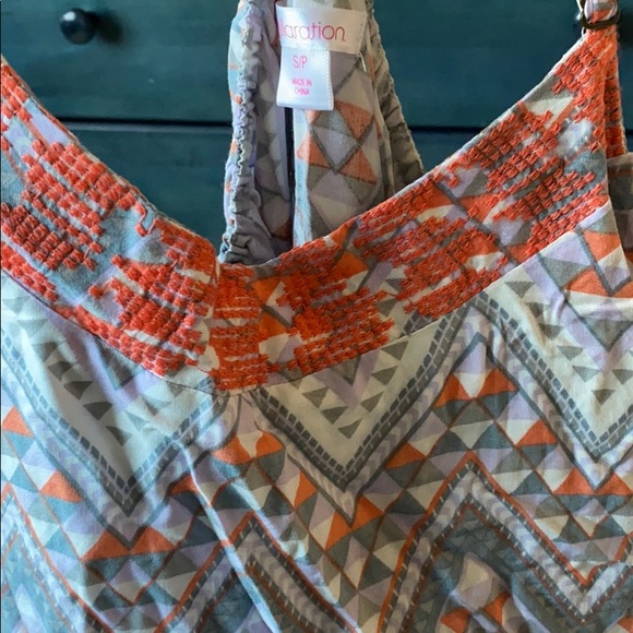 Patterned Romper - Picture 6 of 6